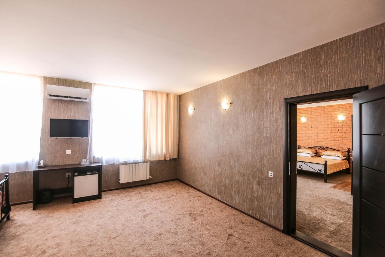 Evim Otel ザカタラ エクステリア 写真